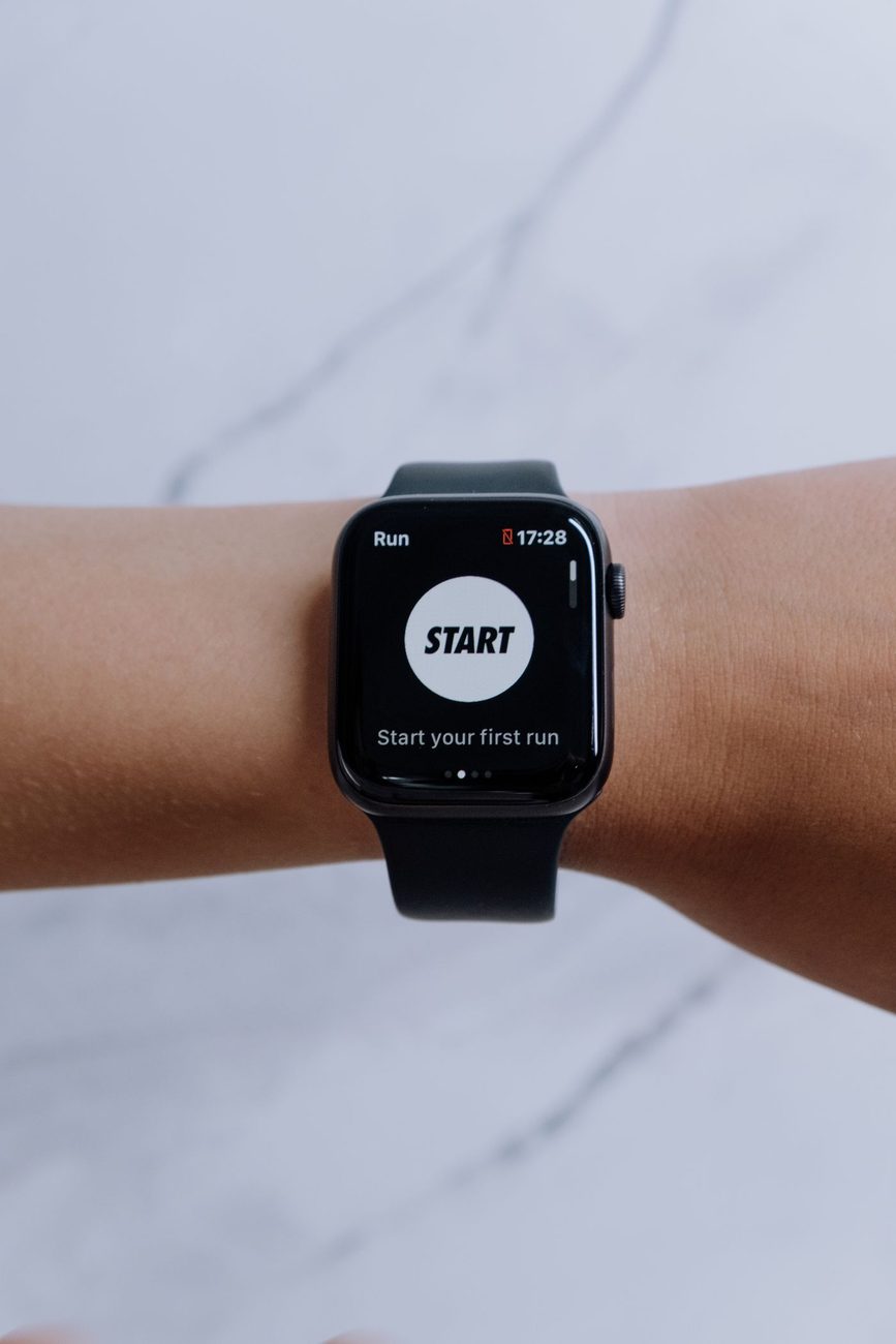 Tracking fitness on a smartwatch